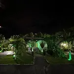 Praia Do Futuro - Van Piaget